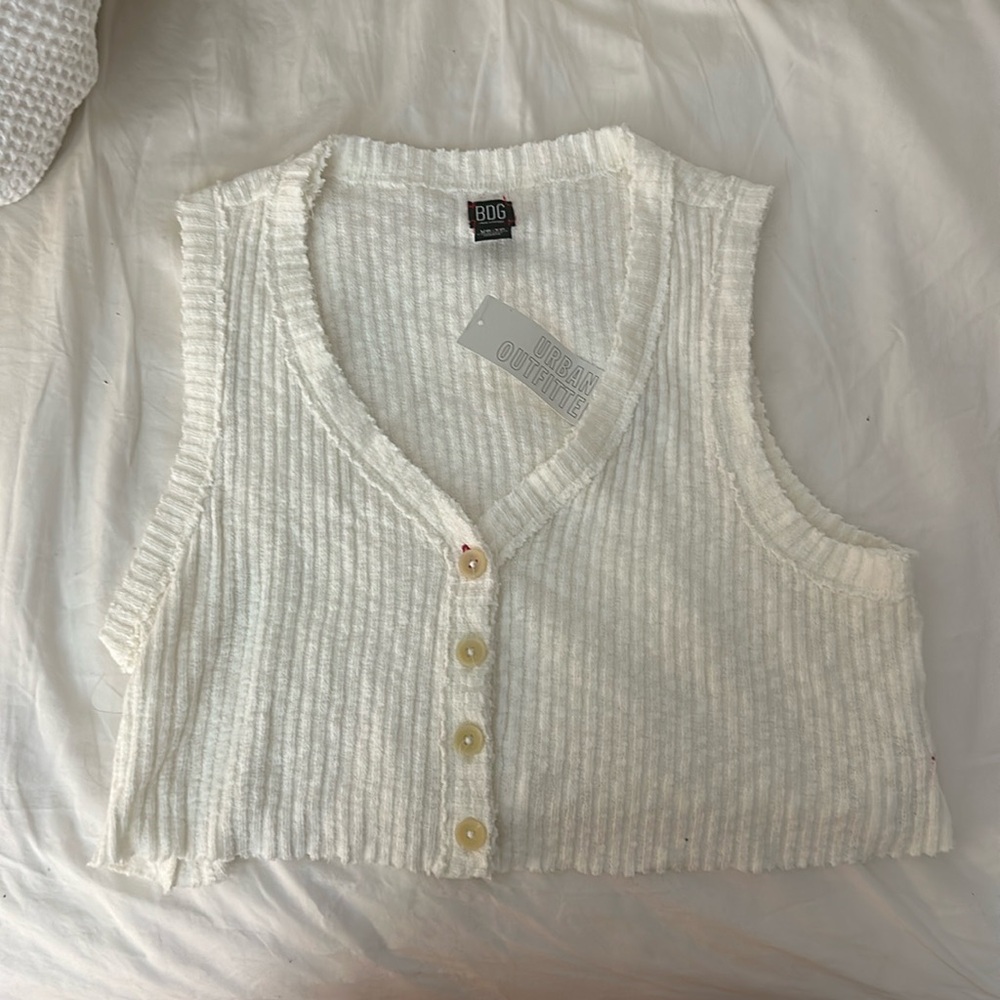 NEW with tags Urban Outfitters top size XS